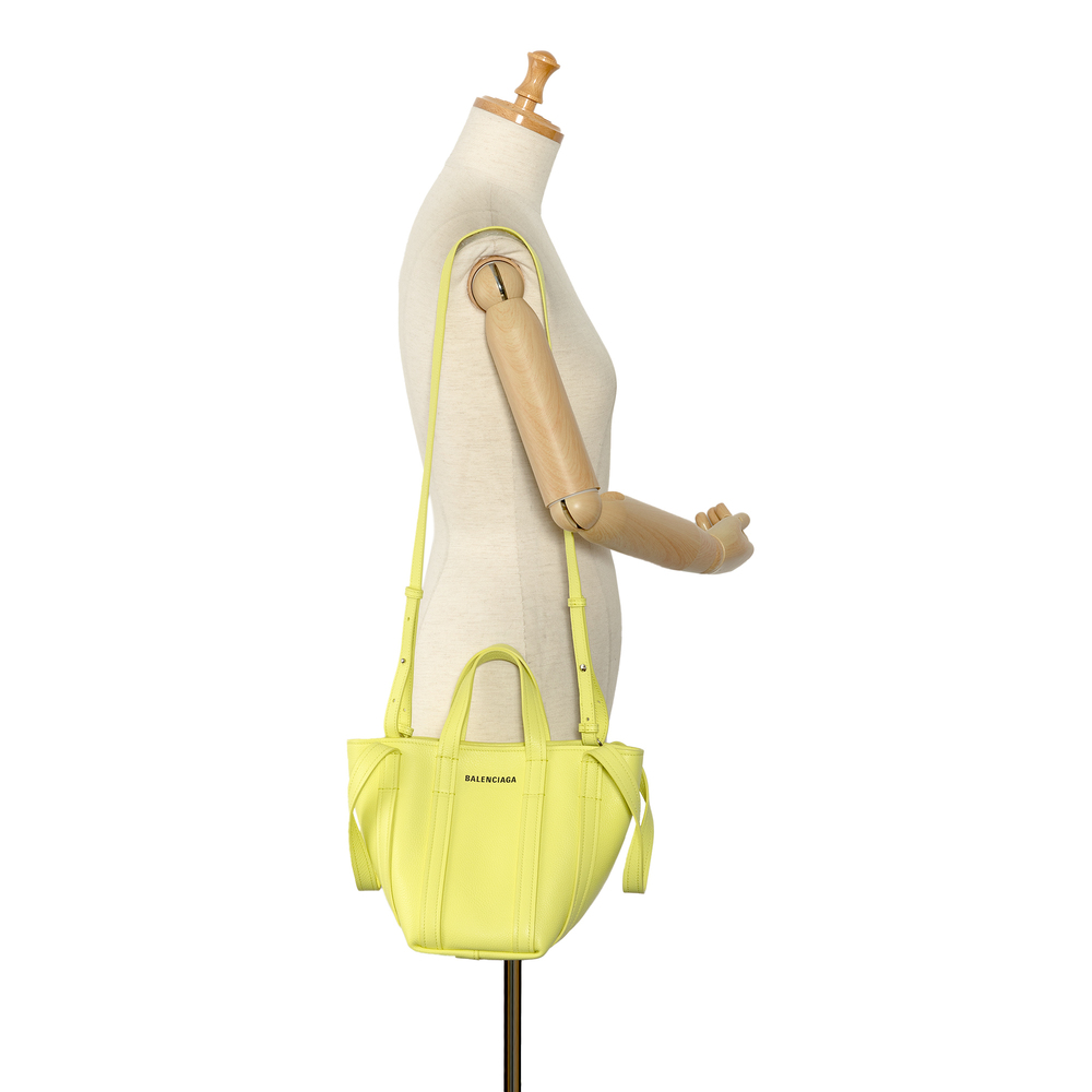BALENCIAGA XS Everyday North-South Tote Satchel - Picture 9 of 10